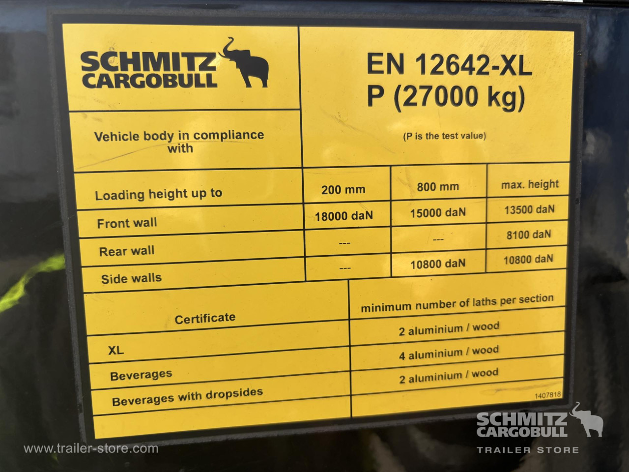 SCHMITZ Curtainsider Mega - סמיטריילר עם וילונות צד: תמונה 2 SCHMITZ Curtainsider Mega - סמיטריילר עם וילונות צד: תמונה 2