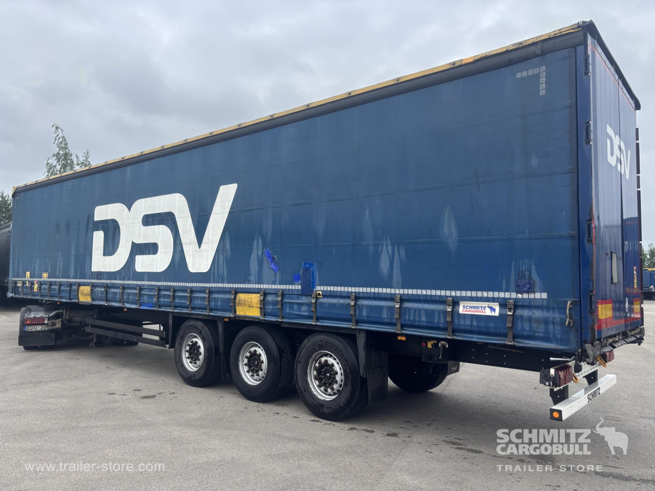 SCHMITZ Curtainsider Standard - סמיטריילר עם וילונות צד: תמונה 4 SCHMITZ Curtainsider Standard - סמיטריילר עם וילונות צד: תמונה 4
