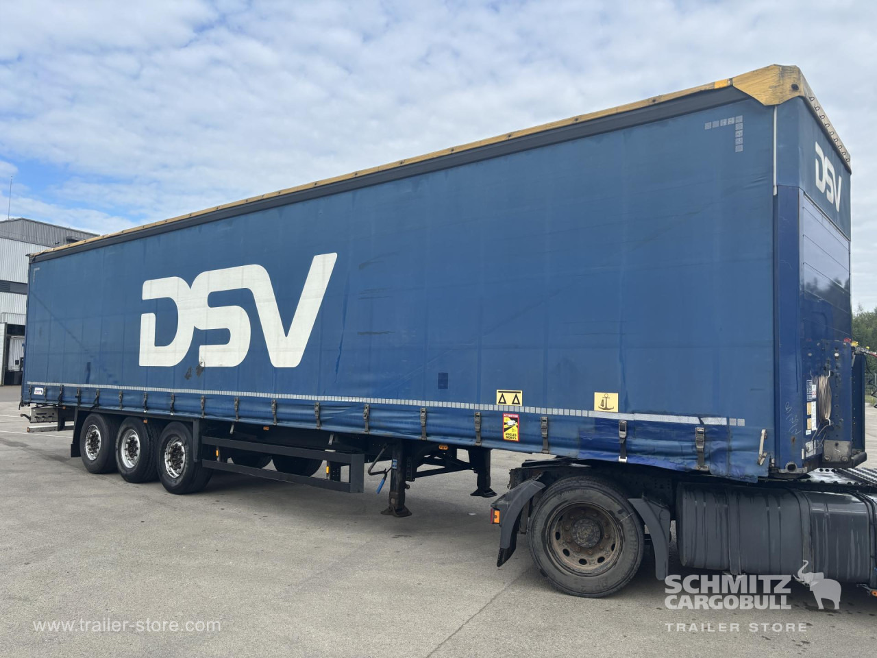SCHMITZ Curtainsider Standard - סמיטריילר עם וילונות צד: תמונה 5 SCHMITZ Curtainsider Standard - סמיטריילר עם וילונות צד: תמונה 5