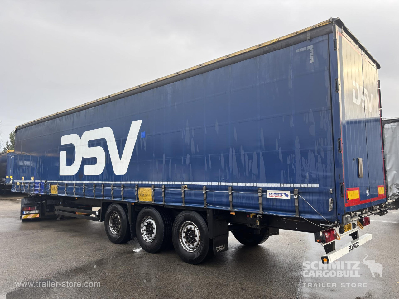 SCHMITZ Curtainsider Standard - סמיטריילר עם וילונות צד: תמונה 4 SCHMITZ Curtainsider Standard - סמיטריילר עם וילונות צד: תמונה 4