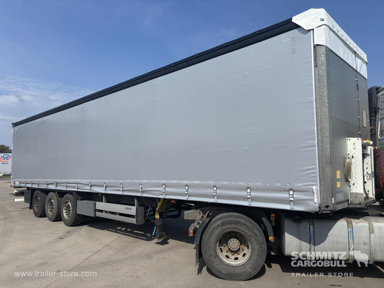 SCHMITZ Curtainsider Standard - סמיטריילר עם וילונות צד: תמונה 4 SCHMITZ Curtainsider Standard - סמיטריילר עם וילונות צד: תמונה 4