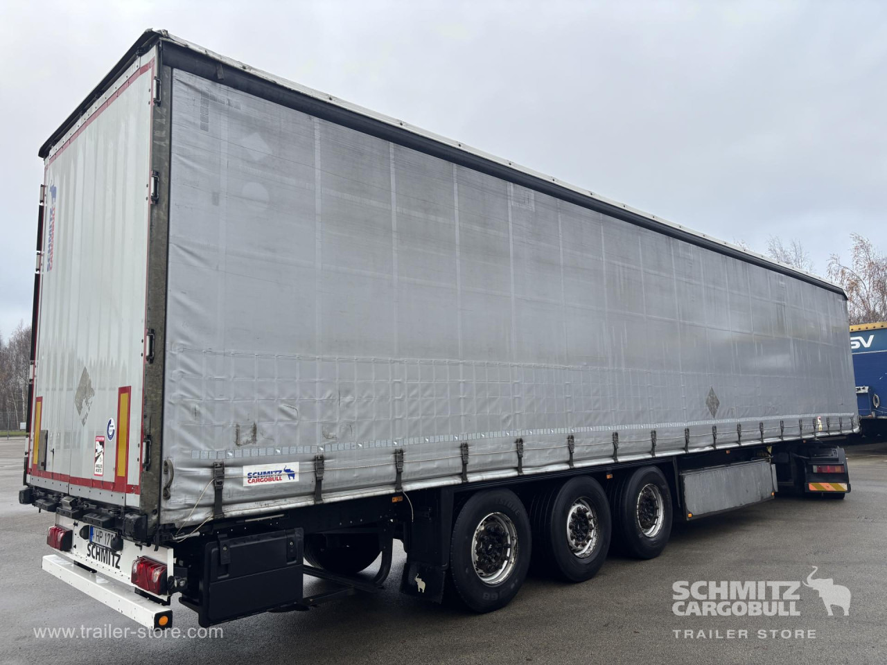 SCHMITZ Curtainsider Standard - סמיטריילר עם וילונות צד: תמונה 1 SCHMITZ Curtainsider Standard - סמיטריילר עם וילונות צד: תמונה 1