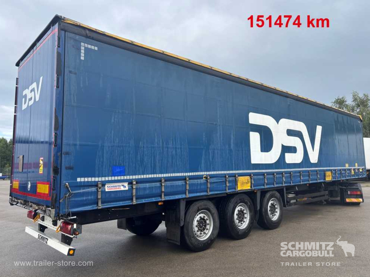 SCHMITZ Curtainsider Standard - סמיטריילר עם וילונות צד: תמונה 1 SCHMITZ Curtainsider Standard - סמיטריילר עם וילונות צד: תמונה 1