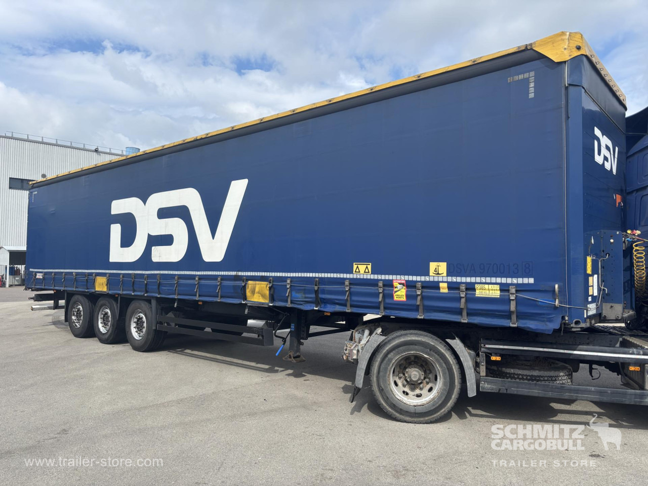 SCHMITZ Curtainsider Standard - סמיטריילר עם וילונות צד: תמונה 5 SCHMITZ Curtainsider Standard - סמיטריילר עם וילונות צד: תמונה 5