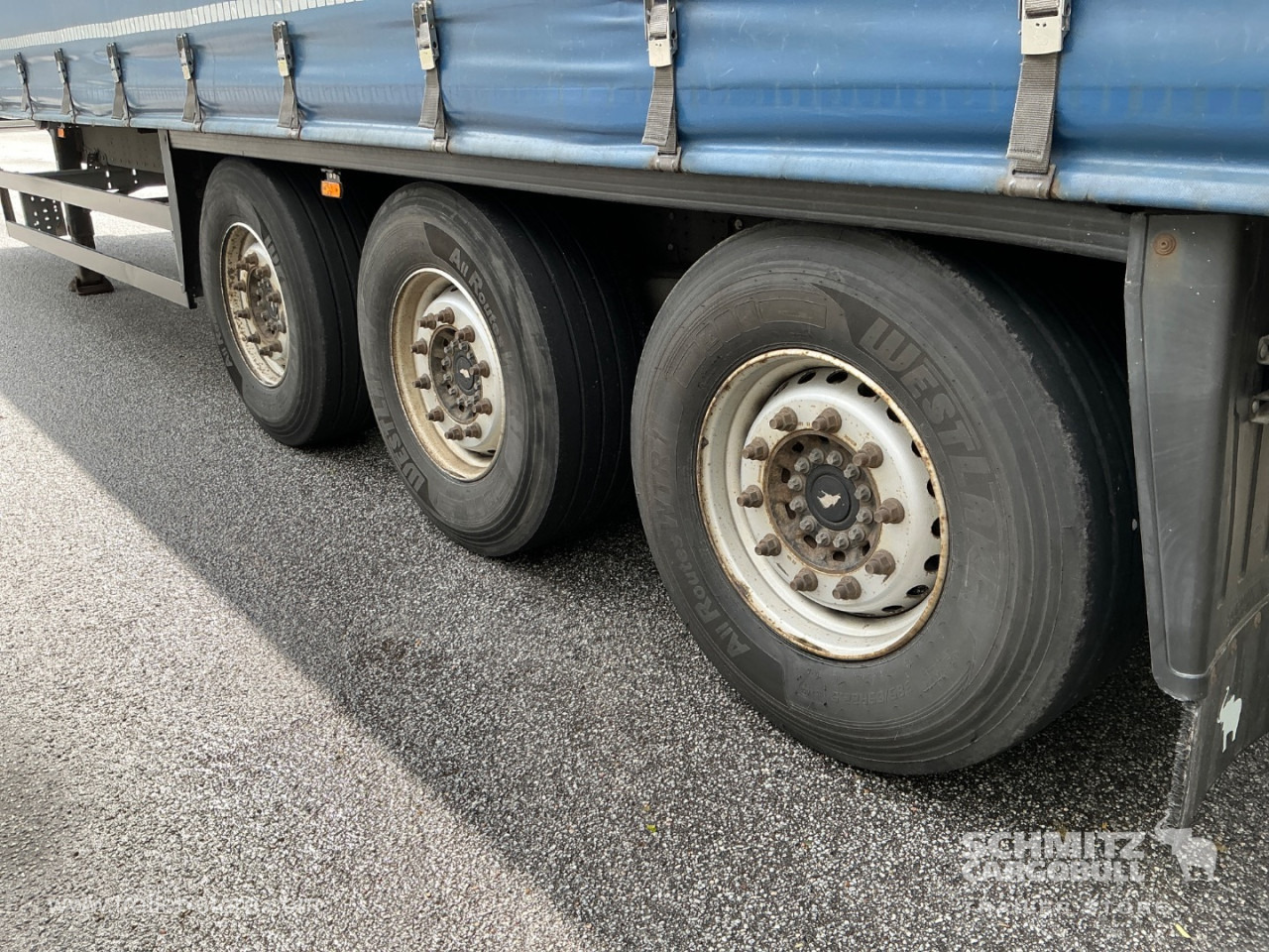 SCHMITZ Curtainsider Standard - סמיטריילר עם וילונות צד: תמונה 2 SCHMITZ Curtainsider Standard - סמיטריילר עם וילונות צד: תמונה 2