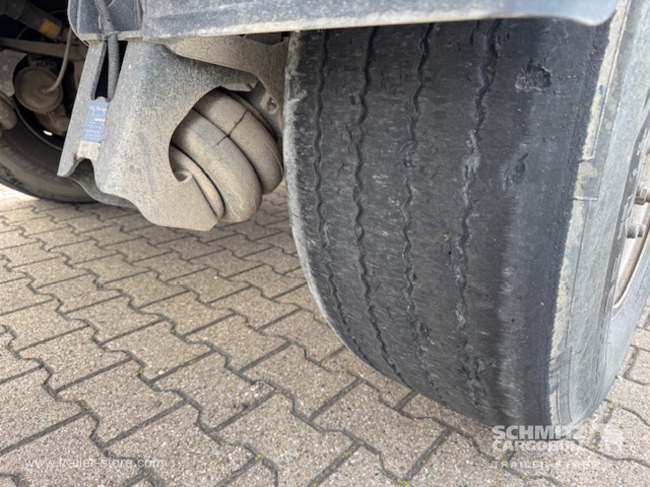 SCHMITZ Oplegger Kipper Standard 27m³ - סמיטריילר עם מזהיר: תמונה 2 SCHMITZ Oplegger Kipper Standard 27m³ - סמיטריילר עם מזהיר: תמונה 2
