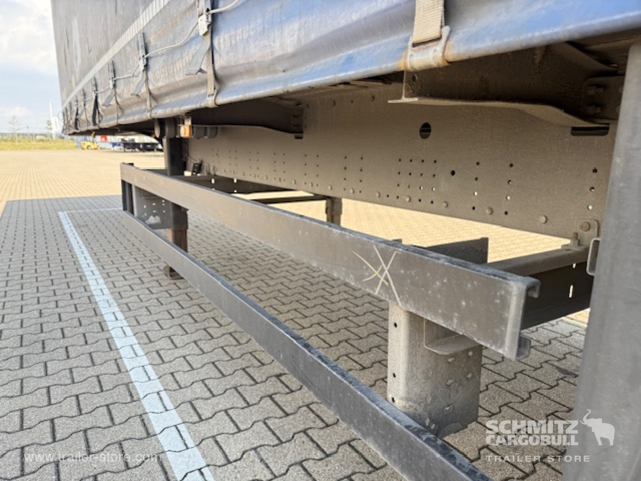 SCHMITZ Oplegger Schuifzeil Standard - סמיטריילר עם וילונות צד: תמונה 2 SCHMITZ Oplegger Schuifzeil Standard - סמיטריילר עם וילונות צד: תמונה 2