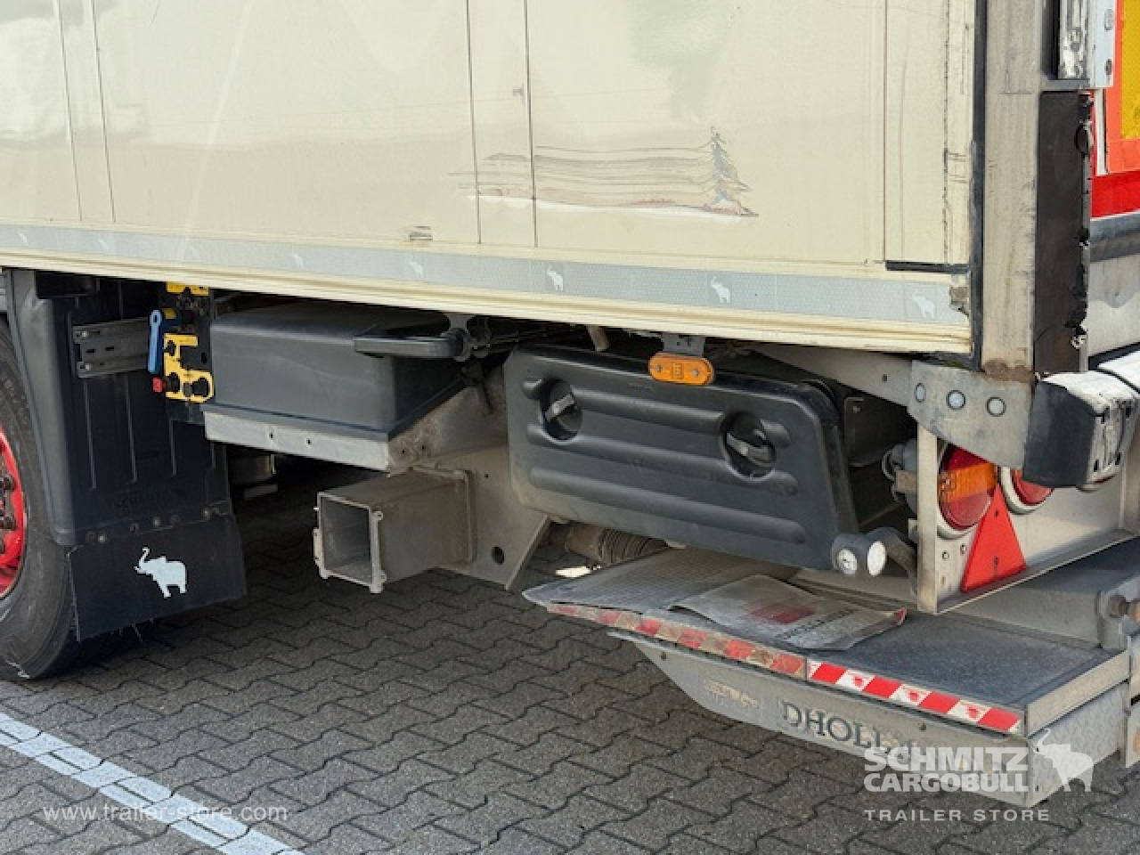 SCHMITZ Oplegger Vries Multitemp Taillift - סמיטריילר איזותרמי: תמונה 4 SCHMITZ Oplegger Vries Multitemp Taillift - סמיטריילר איזותרמי: תמונה 4
