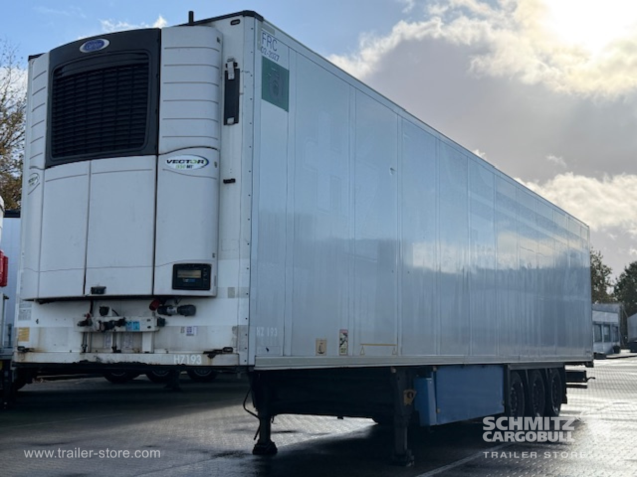 SCHMITZ Oplegger Vries Multitemp - סמיטריילר איזותרמי: תמונה 1 SCHMITZ Oplegger Vries Multitemp - סמיטריילר איזותרמי: תמונה 1