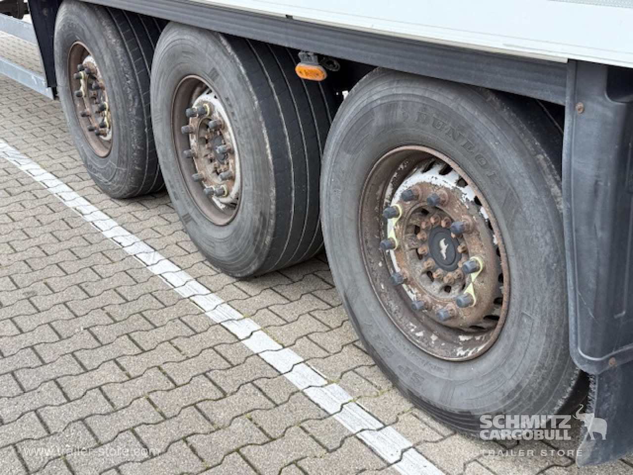 SCHMITZ Oplegger Vries Standard Taillift - סמיטריילר איזותרמי: תמונה 5 SCHMITZ Oplegger Vries Standard Taillift - סמיטריילר איזותרמי: תמונה 5