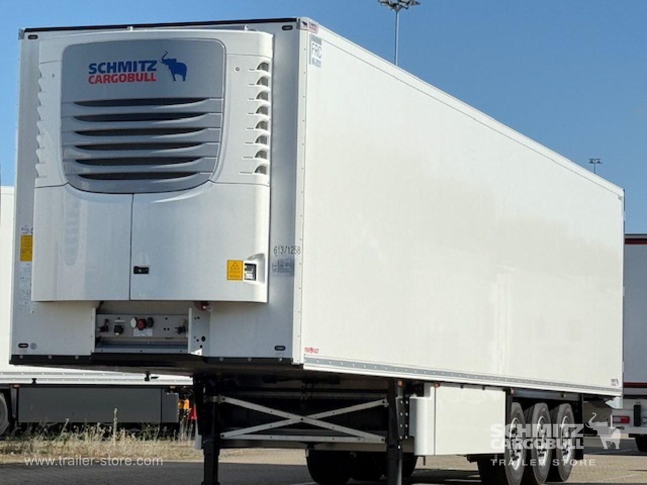 SCHMITZ Oplegger Vries Standard - סמיטריילר איזותרמי: תמונה 1 SCHMITZ Oplegger Vries Standard - סמיטריילר איזותרמי: תמונה 1