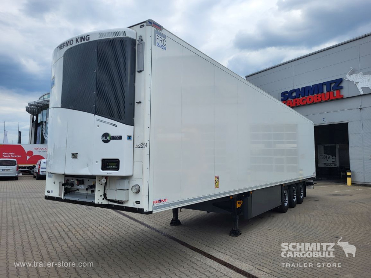 SCHMITZ Reefer Standard Double deck - סמיטריילר איזותרמי: תמונה 1 SCHMITZ Reefer Standard Double deck - סמיטריילר איזותרמי: תמונה 1