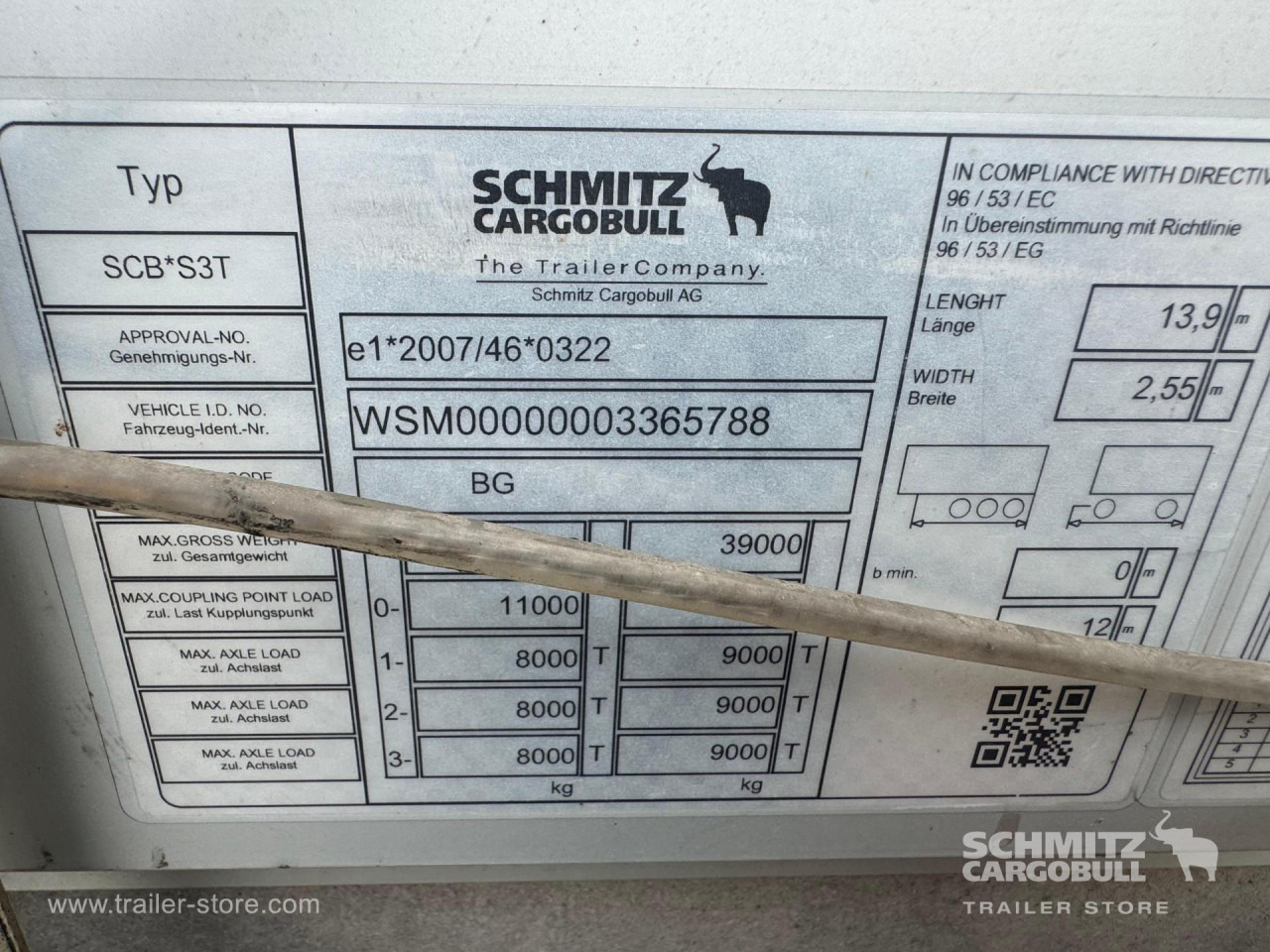 SCHMITZ Curtainsider Standard - סמיטריילר עם וילונות צד: תמונה 2 SCHMITZ Curtainsider Standard - סמיטריילר עם וילונות צד: תמונה 2