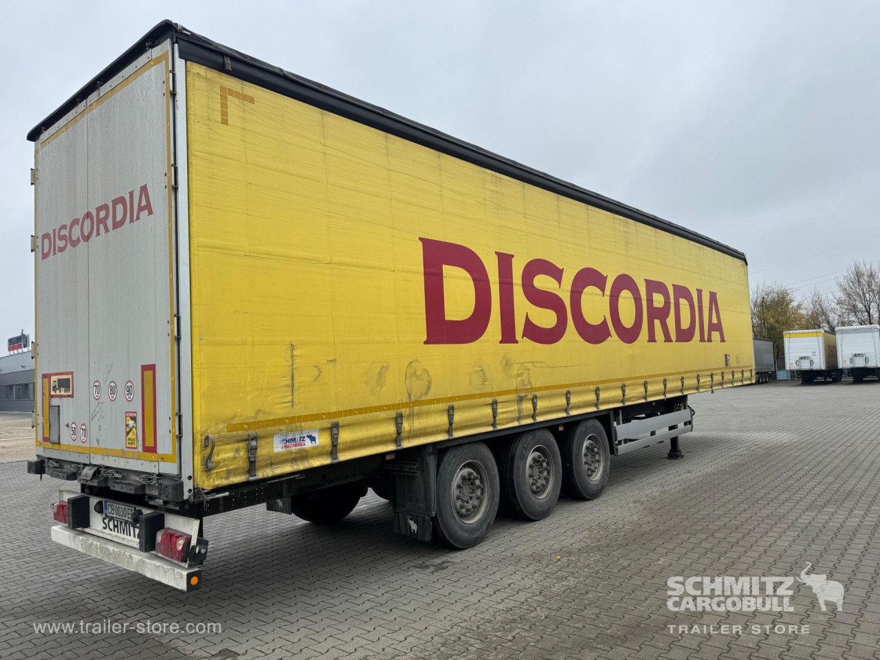 SCHMITZ Curtainsider Standard - סמיטריילר עם וילונות צד: תמונה 5 SCHMITZ Curtainsider Standard - סמיטריילר עם וילונות צד: תמונה 5