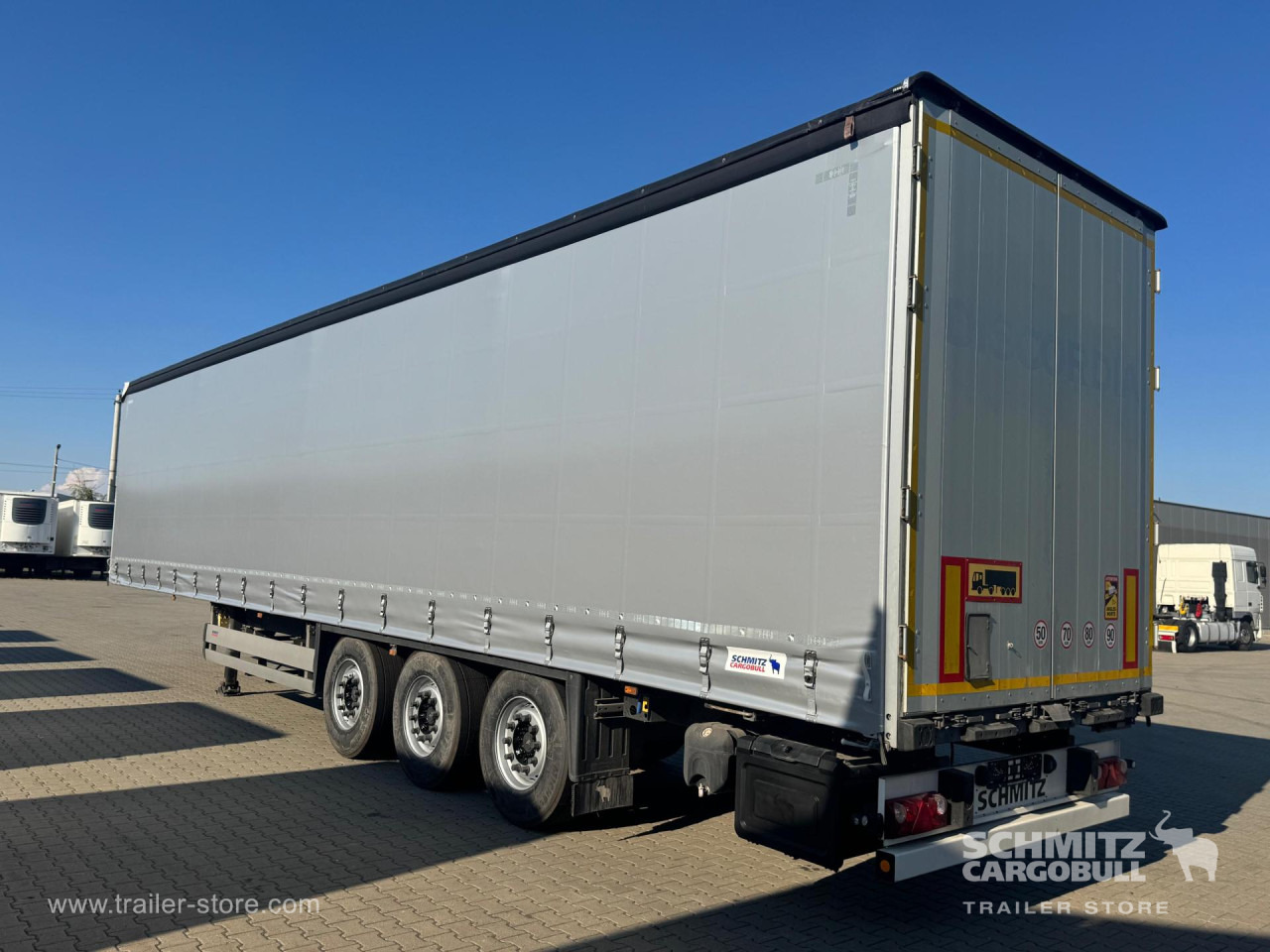 SCHMITZ Curtainsider Standard - סמיטריילר עם וילונות צד: תמונה 5 SCHMITZ Curtainsider Standard - סמיטריילר עם וילונות צד: תמונה 5