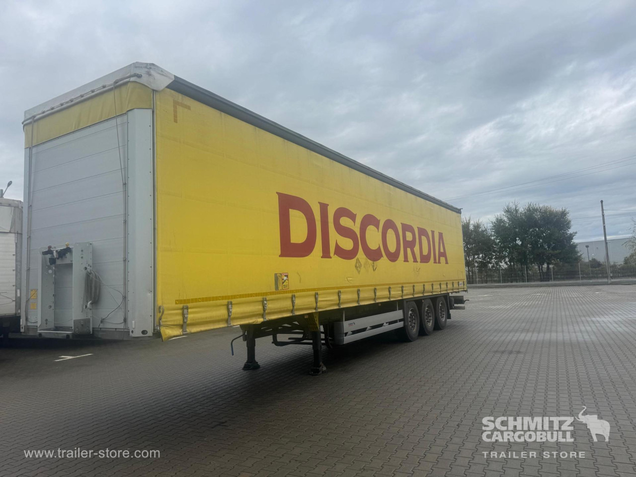 SCHMITZ Curtainsider Standard - סמיטריילר עם וילונות צד: תמונה 4 SCHMITZ Curtainsider Standard - סמיטריילר עם וילונות צד: תמונה 4