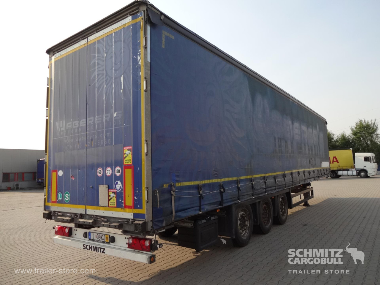 SCHMITZ Curtainsider Varios - סמיטריילר עם וילונות צד: תמונה 1 SCHMITZ Curtainsider Varios - סמיטריילר עם וילונות צד: תמונה 1