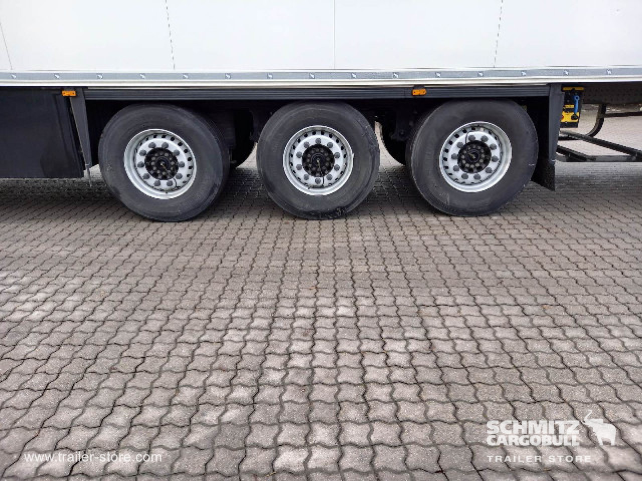 SCHMITZ Reefer Standard Double deck - סמיטריילר איזותרמי: תמונה 2 SCHMITZ Reefer Standard Double deck - סמיטריילר איזותרמי: תמונה 2