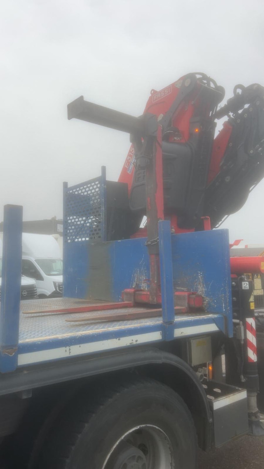 DAF CF 480 8x4 E6 / Fassi F315A.2.26 crane / flatbedCF 480 8x4 E6 / Fassi F315A.2.26 crane / flatbed - משאית צד נופל/ שטוחה, משאית מנוף: תמונה 4 DAF CF 480 8x4 E6 / Fassi F315A.2.26 crane / flatbedCF 480 8x4 E6 / Fassi F315A.2.26 crane / flatbed - משאית צד נופל/ שטוחה, משאית מנוף: תמונה 4