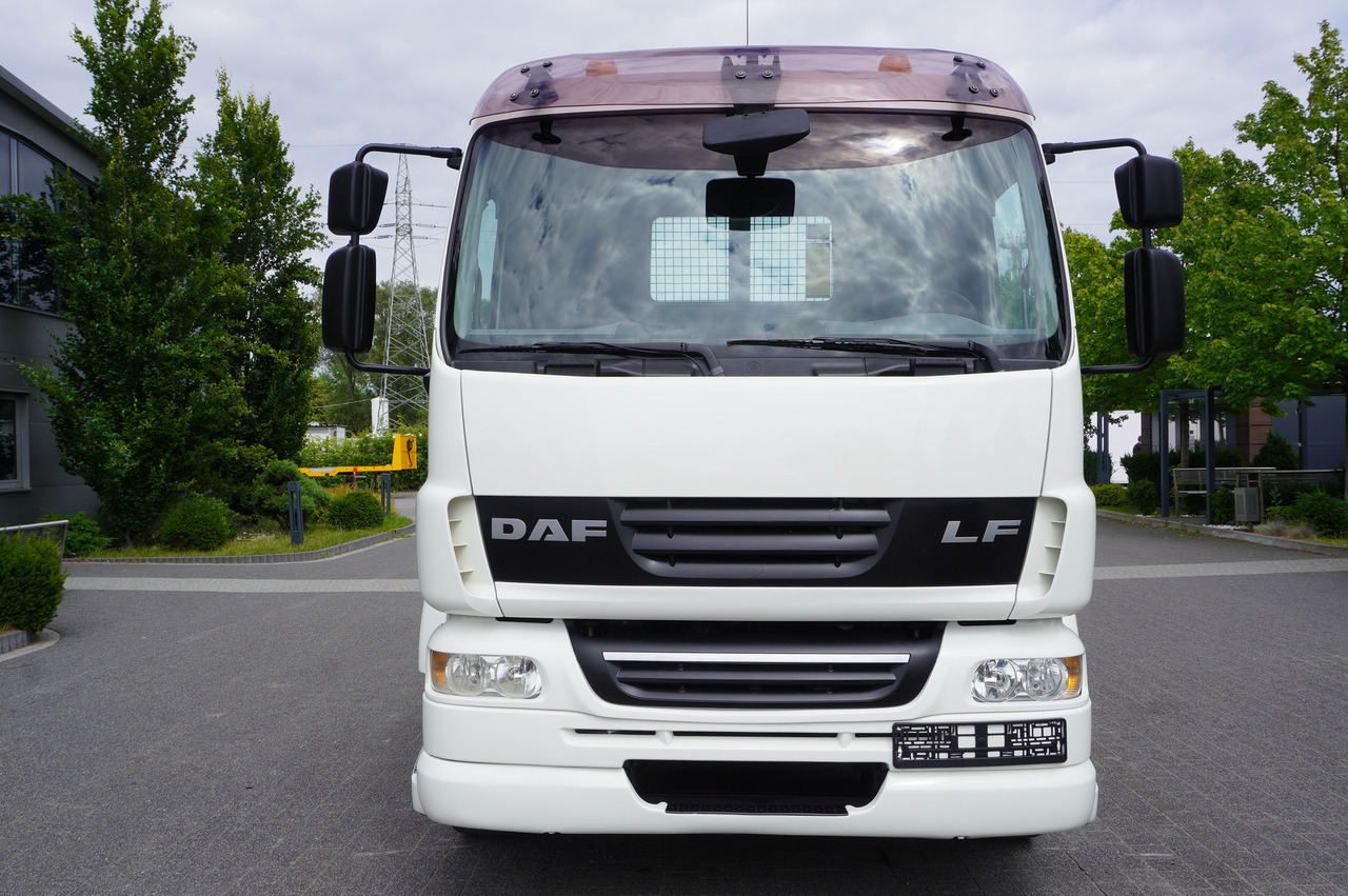 DAF LF 55.220 Skip loader GUIMA PALFINGER M14T - משאית דילוג העמסה: תמונה 2 DAF LF 55.220 Skip loader GUIMA PALFINGER M14T - משאית דילוג העמסה: תמונה 2