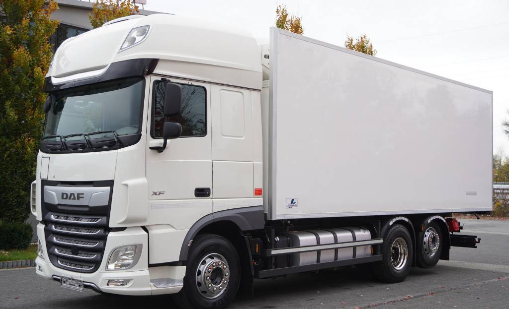 DAF XF 450 6×2 E6 / Refrigerator Lacapitaine / ATP/FRC to 2027 / 18 pallets - משאית קירור: תמונה 1 DAF XF 450 6×2 E6 / Refrigerator Lacapitaine / ATP/FRC to 2027 / 18 pallets - משאית קירור: תמונה 1