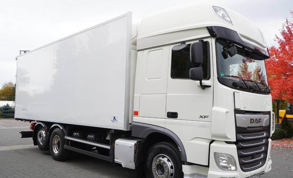 DAF XF 450 6×2 E6 / Refrigerator Lacapitaine / ATP/FRC to 2027 / 18 pallets - משאית קירור: תמונה 3 DAF XF 450 6×2 E6 / Refrigerator Lacapitaine / ATP/FRC to 2027 / 18 pallets - משאית קירור: תמונה 3