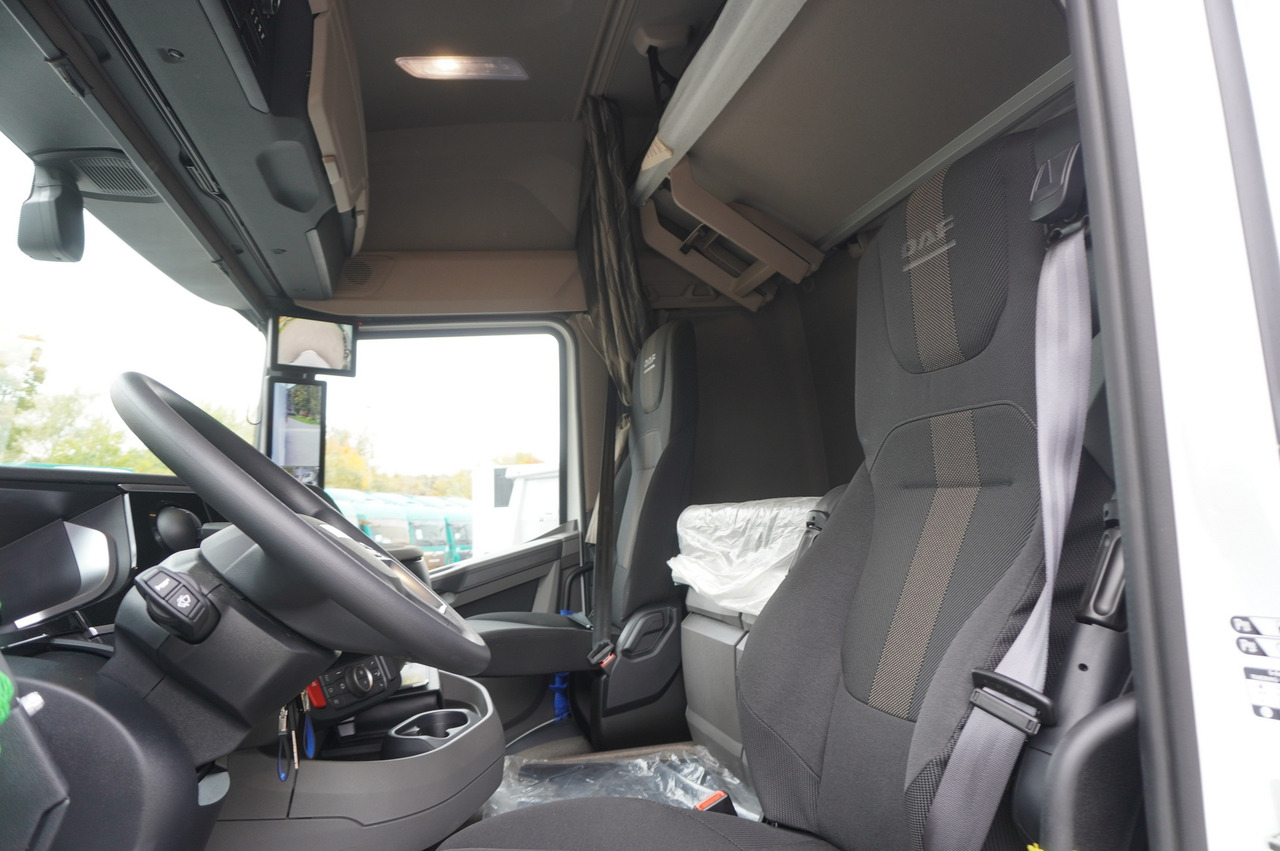 DAF XF 450 6x2 NEW / 2025 / NEW Lamberet 18 EPAL Refrigerator / Carrier Supra 850 / No mileage - משאית קירור: תמונה 3 DAF XF 450 6x2 NEW / 2025 / NEW Lamberet 18 EPAL Refrigerator / Carrier Supra 850 / No mileage - משאית קירור: תמונה 3