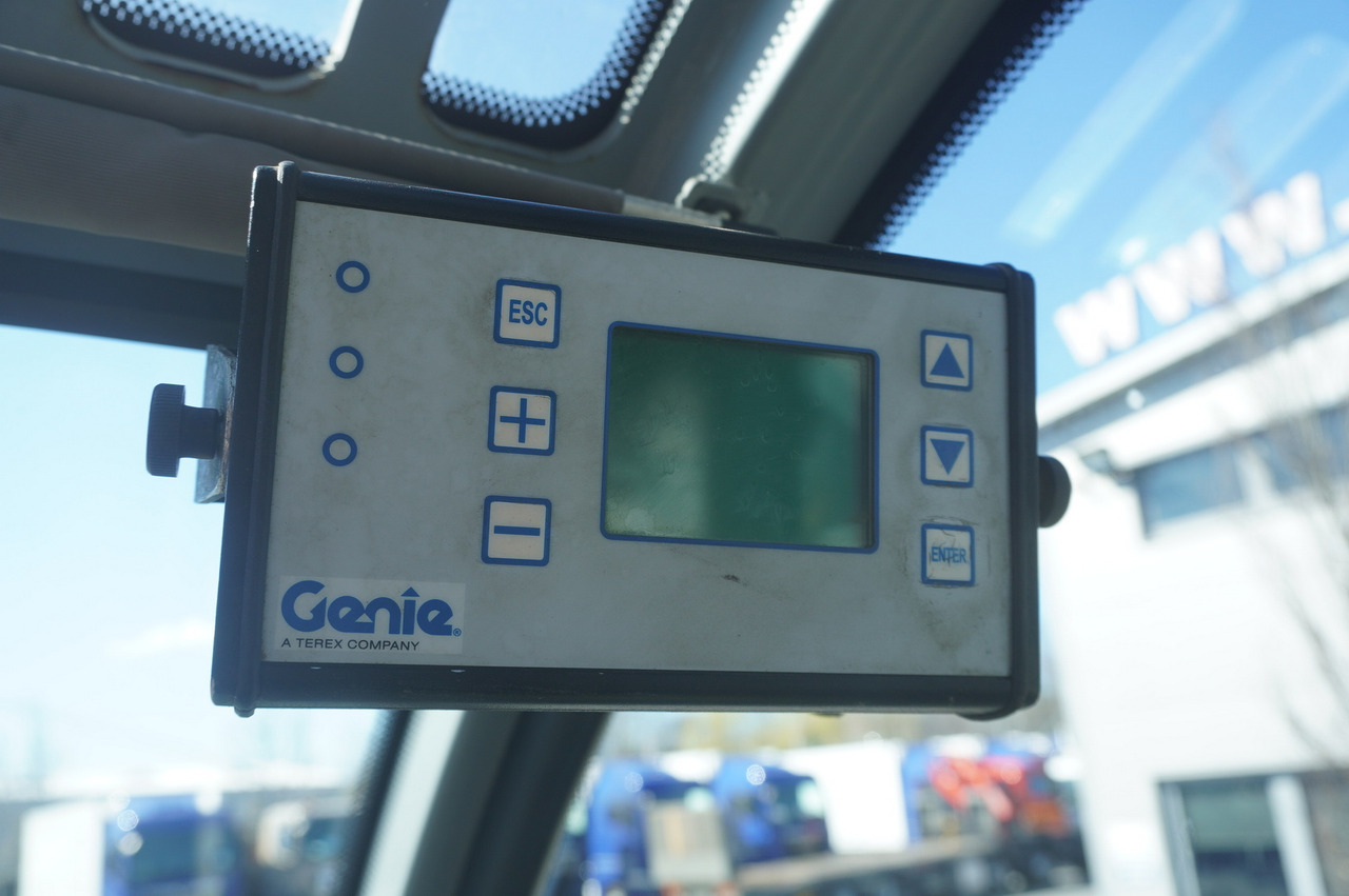 מעמיס גלגלים GENIE GTH 4016ER ROTO 4x4x4 / 16 M reach / 4100 MTH! / 4 tons: תמונה 30