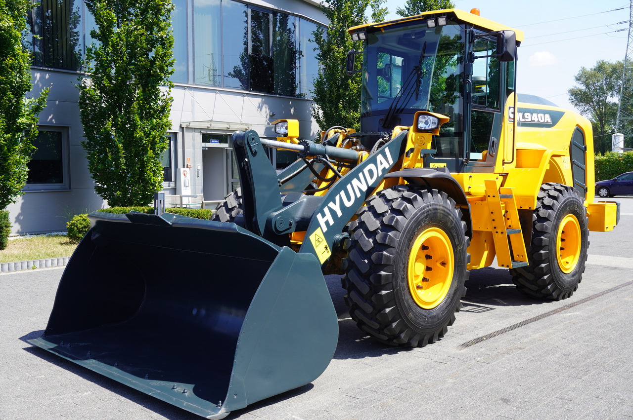 HYUNDAI HL940A articulated loader / year 2021 / weight 13.5t year of production 2021 - מעמיס גלגלים: תמונה 4 HYUNDAI HL940A articulated loader / year 2021 / weight 13.5t year of production 2021 - מעמיס גלגלים: תמונה 4