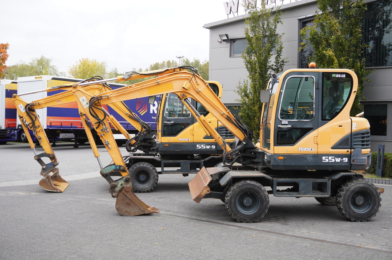 Hyundai Robex 55W-9 Wheeled Excavator 5.5t / 2 unit - מחפר גלגלים: תמונה 2 Hyundai Robex 55W-9 Wheeled Excavator 5.5t / 2 unit - מחפר גלגלים: תמונה 2