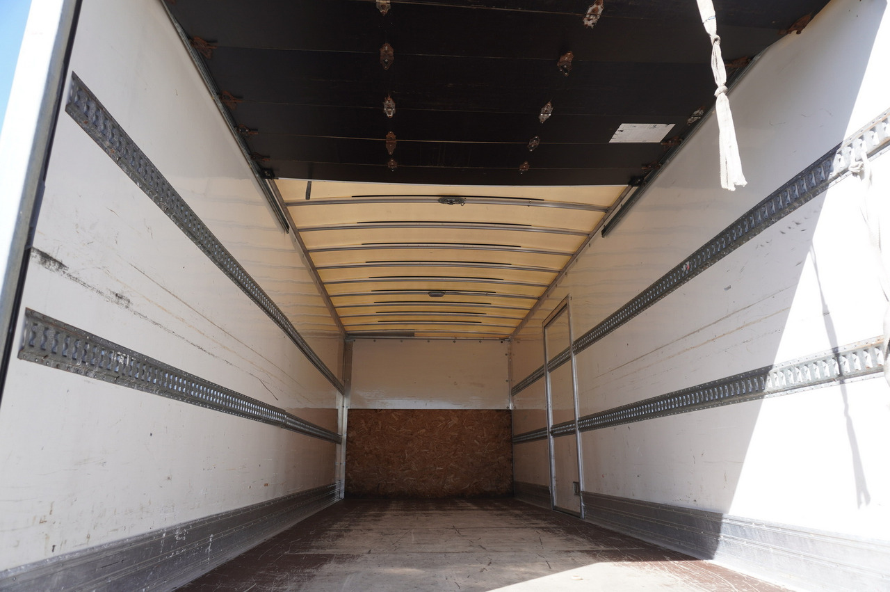 IVECO Eurocargo 120-190 / 160 thousand km !!! / Box 18 EPAL / Dhollandia lift 1500 kg - משאית תיבה: תמונה 5 IVECO Eurocargo 120-190 / 160 thousand km !!! / Box 18 EPAL / Dhollandia lift 1500 kg - משאית תיבה: תמונה 5