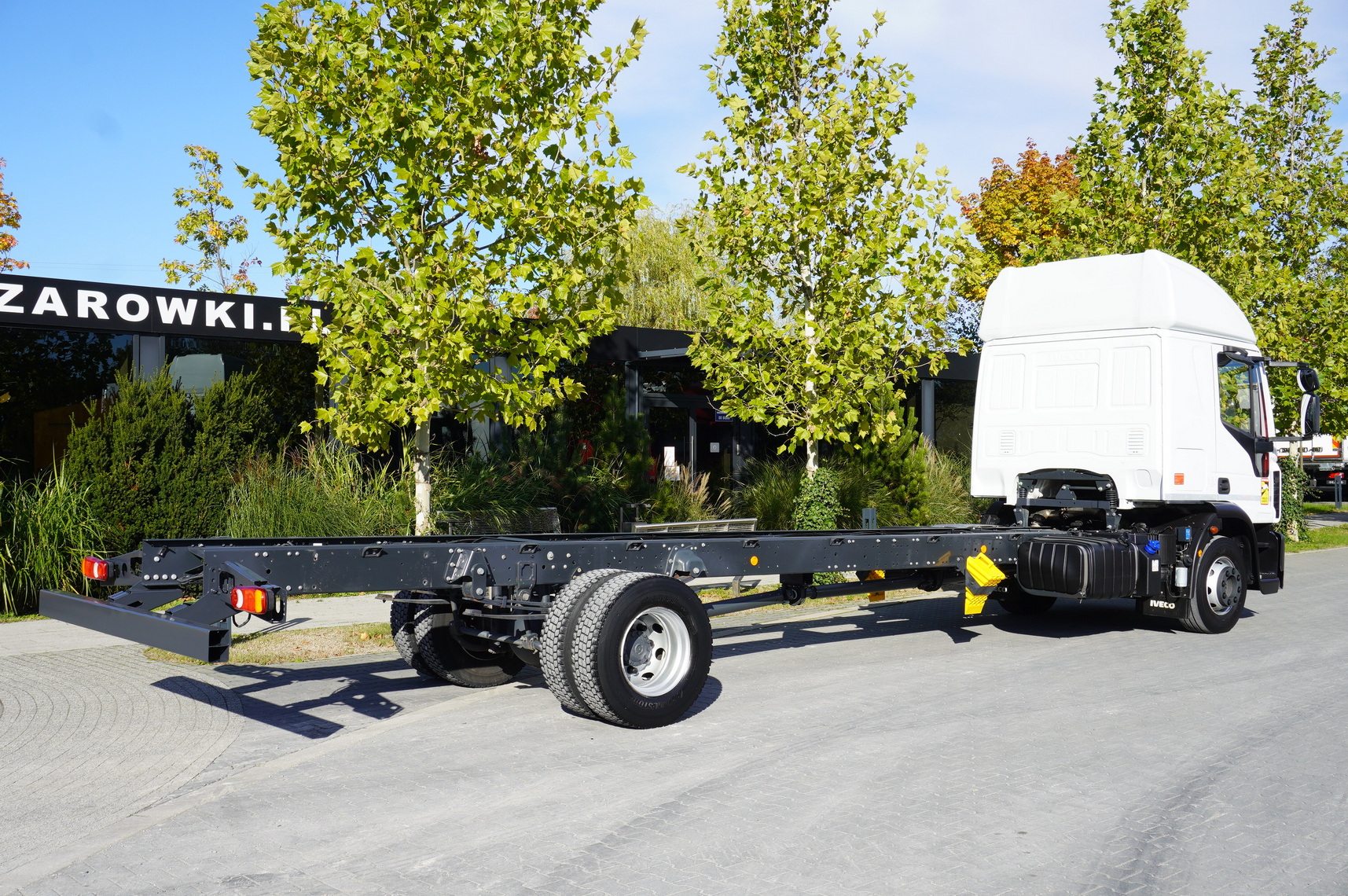 IVECO Eurocargo 140e19 4×2 E6 Glob / ADR / frame 8,1m - משאית עם שלדת תא: תמונה 4 IVECO Eurocargo 140e19 4×2 E6 Glob / ADR / frame 8,1m - משאית עם שלדת תא: תמונה 4