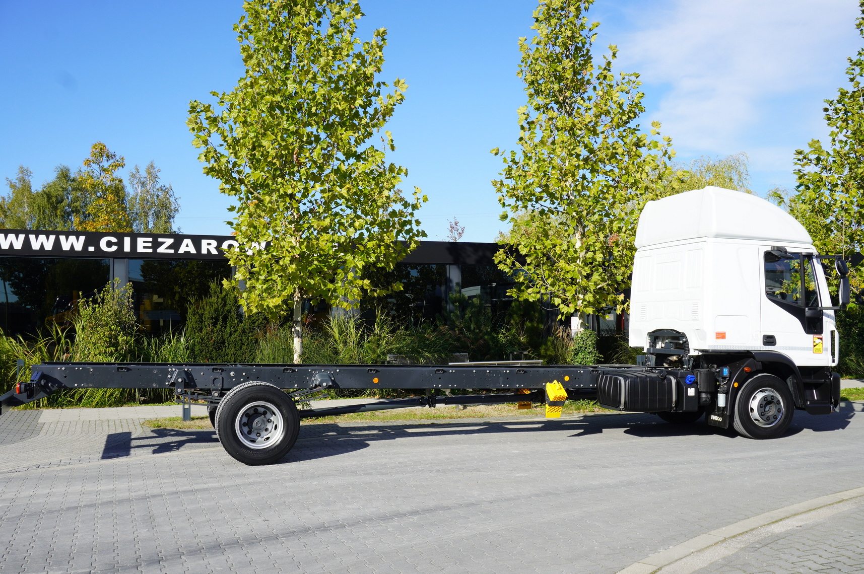 IVECO Eurocargo 140e19 4×2 E6 Glob / ADR / frame 8,1m - משאית עם שלדת תא: תמונה 3 IVECO Eurocargo 140e19 4×2 E6 Glob / ADR / frame 8,1m - משאית עם שלדת תא: תמונה 3