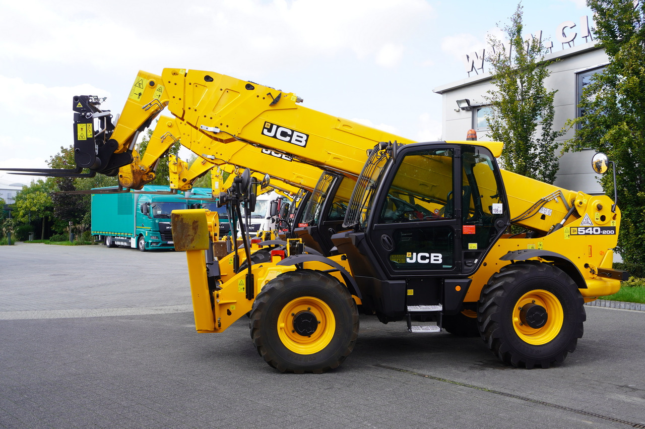 JCB 540-140 telescopic loader / 14 m range / 1800 MTH / Several units - מעמיס גלגלים טלסקופי: תמונה 4 JCB 540-140 telescopic loader / 14 m range / 1800 MTH / Several units - מעמיס גלגלים טלסקופי: תמונה 4