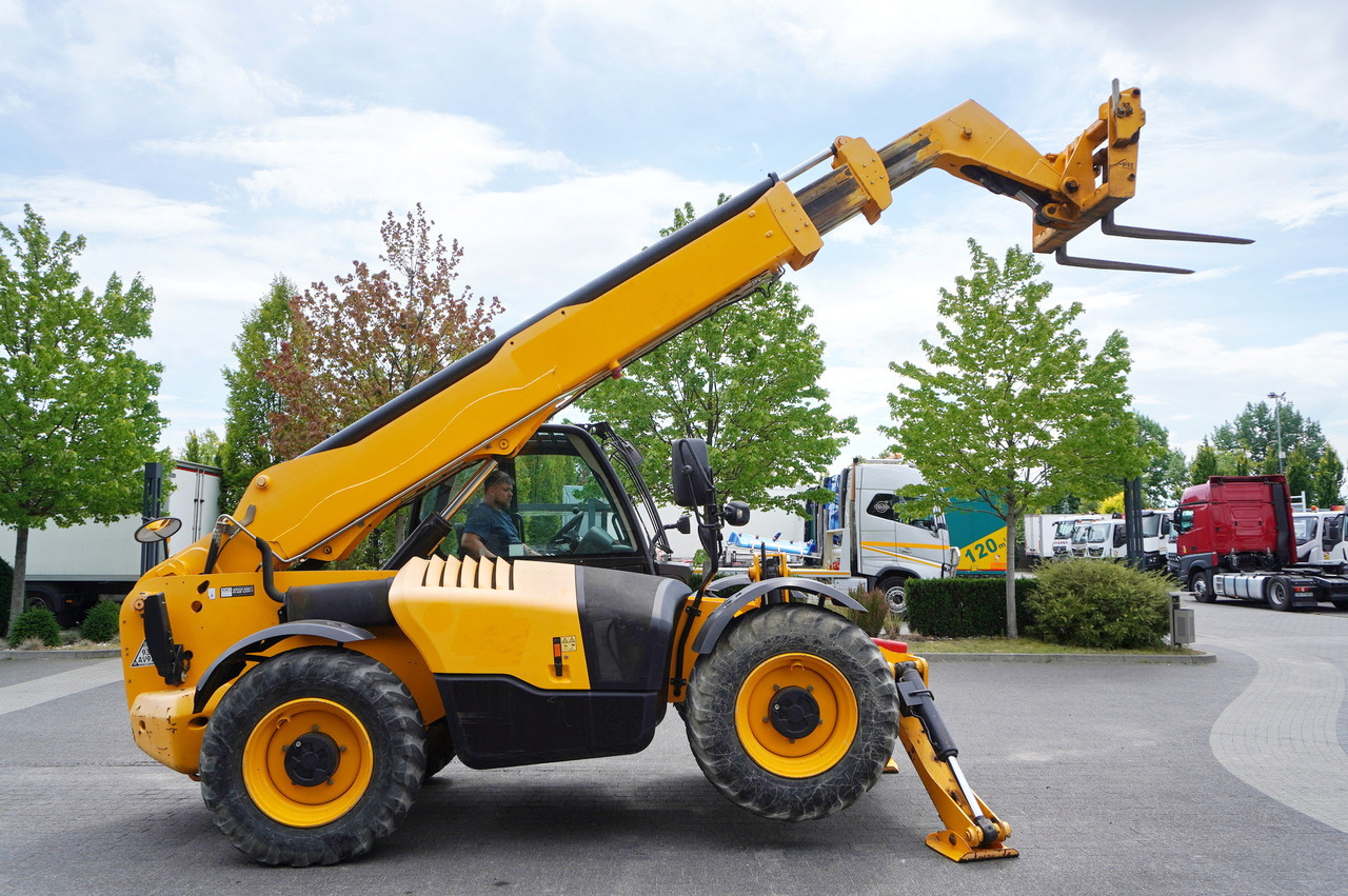 JCB 540-140 telescopic loader / 14 m range / 1800 MTH - מפעיל טלסקופי: תמונה 5 JCB 540-140 telescopic loader / 14 m range / 1800 MTH - מפעיל טלסקופי: תמונה 5