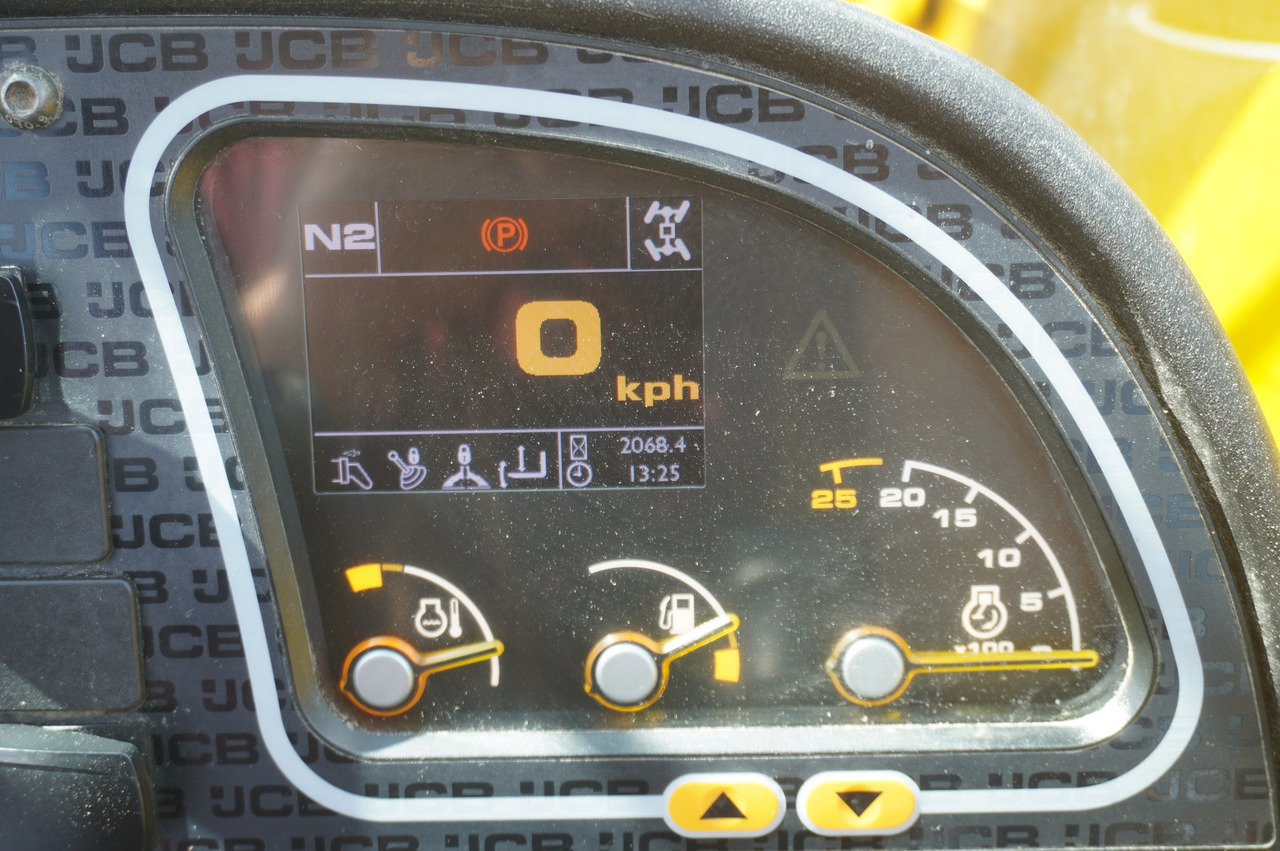 מעמיס גלגלים JCB 540-170 Telescopic Loader / 17m / joystick: תמונה 25