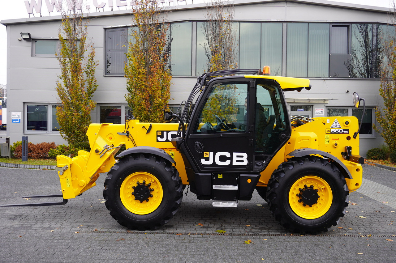 JCB 560-80 / 6 ton lifting capacity / power 146 HP - מעמיס גלגלים: תמונה 3 JCB 560-80 / 6 ton lifting capacity / power 146 HP - מעמיס גלגלים: תמונה 3