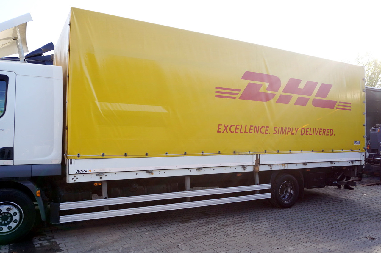 JUNGE Body Tarpaulin JUNGE / 18 Europallets / 2015 - גוף החלפה עם וילונות צד: תמונה 3 JUNGE Body Tarpaulin JUNGE / 18 Europallets / 2015 - גוף החלפה עם וילונות צד: תמונה 3