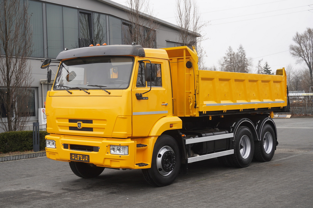 KAMAZ T2530 E5 6×4 / 3-sided tipper - מזהיר, משאית מנוף: תמונה 3 KAMAZ T2530 E5 6×4 / 3-sided tipper - מזהיר, משאית מנוף: תמונה 3