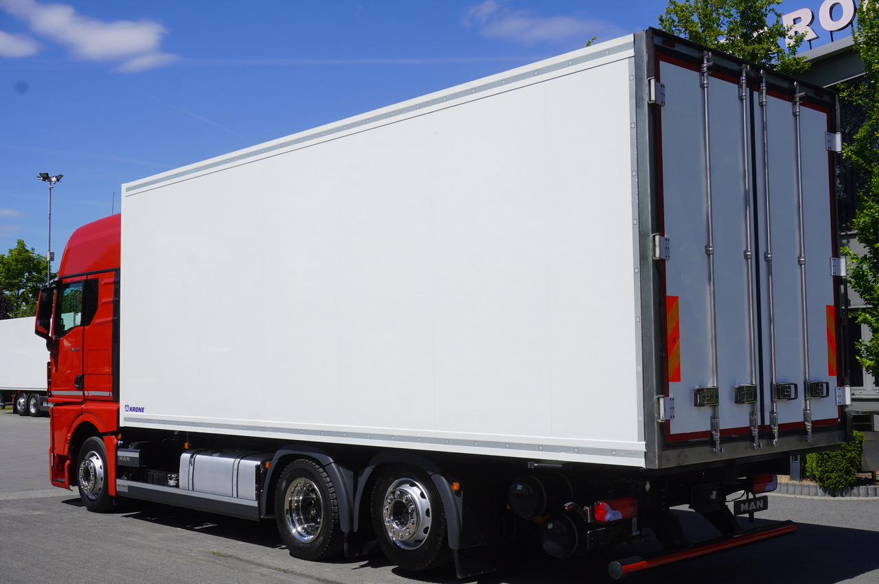 MAN GX 26.510 / 2022 / NEW Krone bitemperature refrigerated truck / Carrier Supra 850 MT / 4 units - משאית קירור: תמונה 2 MAN GX 26.510 / 2022 / NEW Krone bitemperature refrigerated truck / Carrier Supra 850 MT / 4 units - משאית קירור: תמונה 2