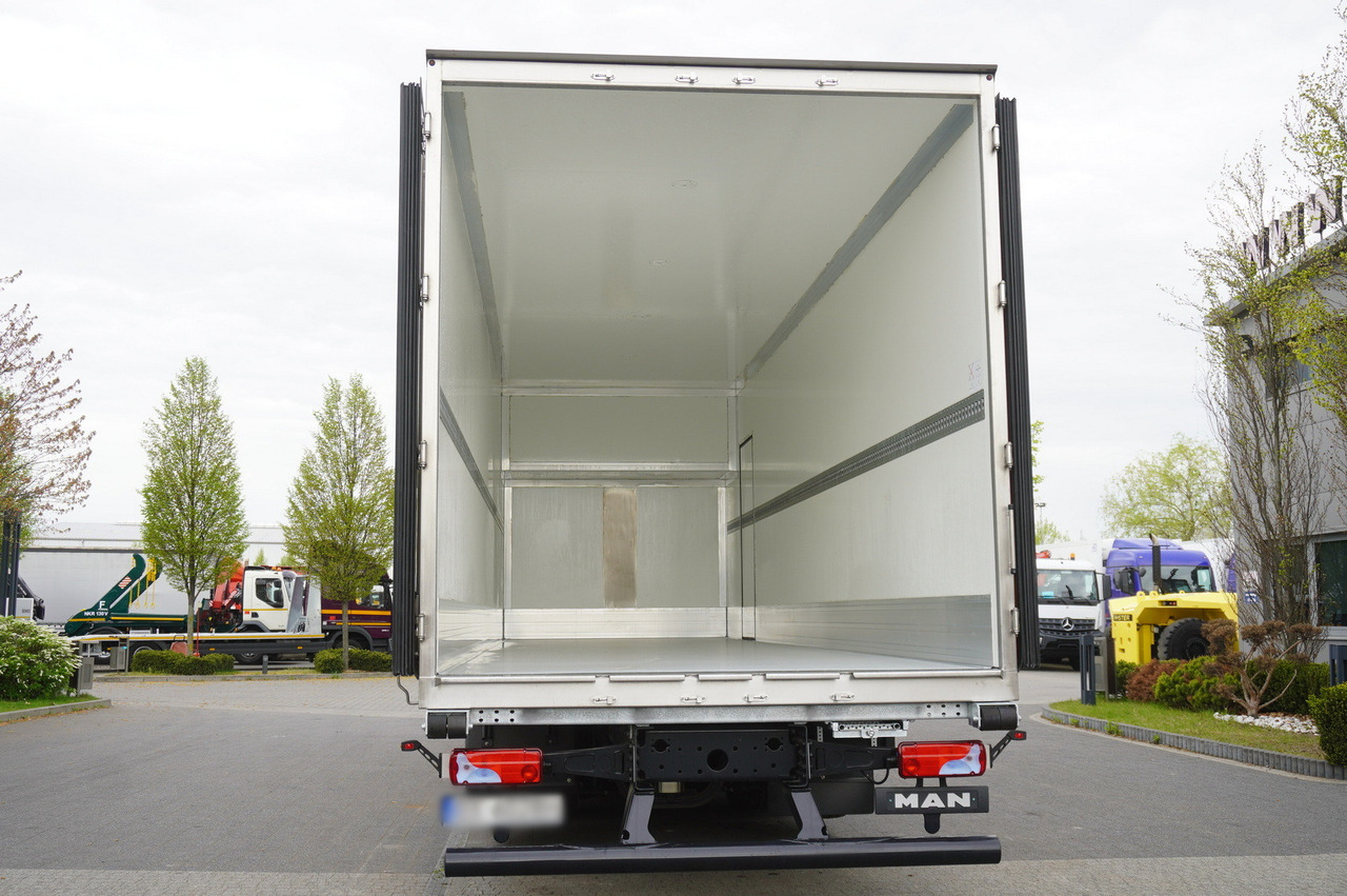 MAN New MAN TGX 26.400 / New Isotherm Plandex 23 Pallets / Warranty - משאית תיבה: תמונה 4 MAN New MAN TGX 26.400 / New Isotherm Plandex 23 Pallets / Warranty - משאית תיבה: תמונה 4