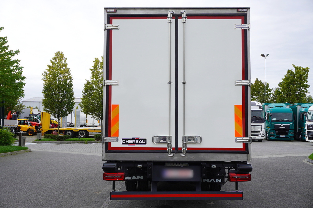 MAN TGL 12.190 / CHEREAU Refrigerator 18 PAL multitemperature / Thermoking T-1200R / 100,000 km - משאית קירור: תמונה 5 MAN TGL 12.190 / CHEREAU Refrigerator 18 PAL multitemperature / Thermoking T-1200R / 100,000 km - משאית קירור: תמונה 5