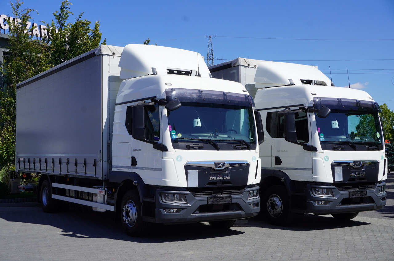 MAN TGM 15.290 Curtainsider / Glob / Manual / 2 beds / 17 EPAL - משאית וילונות צד: תמונה 1 MAN TGM 15.290 Curtainsider / Glob / Manual / 2 beds / 17 EPAL - משאית וילונות צד: תמונה 1