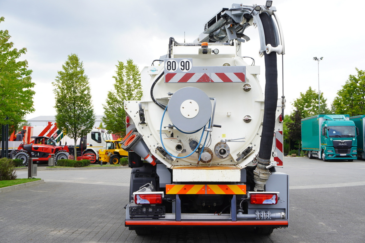 MAN TGM 26.340 E6 / RIVARD sewage cleaner 11.8 m3 / 170 tho. km / steered axle - משאית ואקום: תמונה 4 MAN TGM 26.340 E6 / RIVARD sewage cleaner 11.8 m3 / 170 tho. km / steered axle - משאית ואקום: תמונה 4