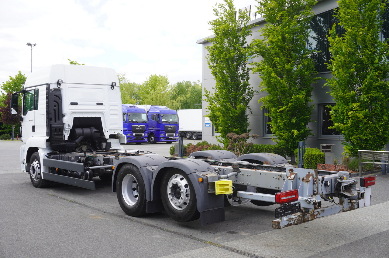 MAN TGS 26.420 / 7.5 m chassis / 14.5 t load cap. / Sleeping cab - משאית עם שלדת תא: תמונה 3 MAN TGS 26.420 / 7.5 m chassis / 14.5 t load cap. / Sleeping cab - משאית עם שלדת תא: תמונה 3