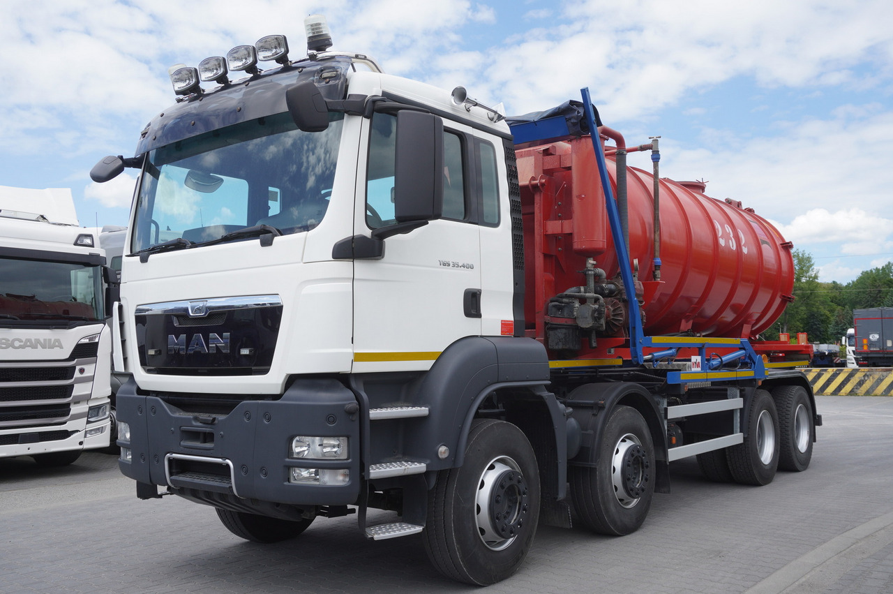 MAN TGS 35.400 8 × 4 E5 / HYVA HOOK LIFT 32.56 SE / Septic barrel 13000 L - מכל תערובת: תמונה 2 MAN TGS 35.400 8 × 4 E5 / HYVA HOOK LIFT 32.56 SE / Septic barrel 13000 L - מכל תערובת: תמונה 2
