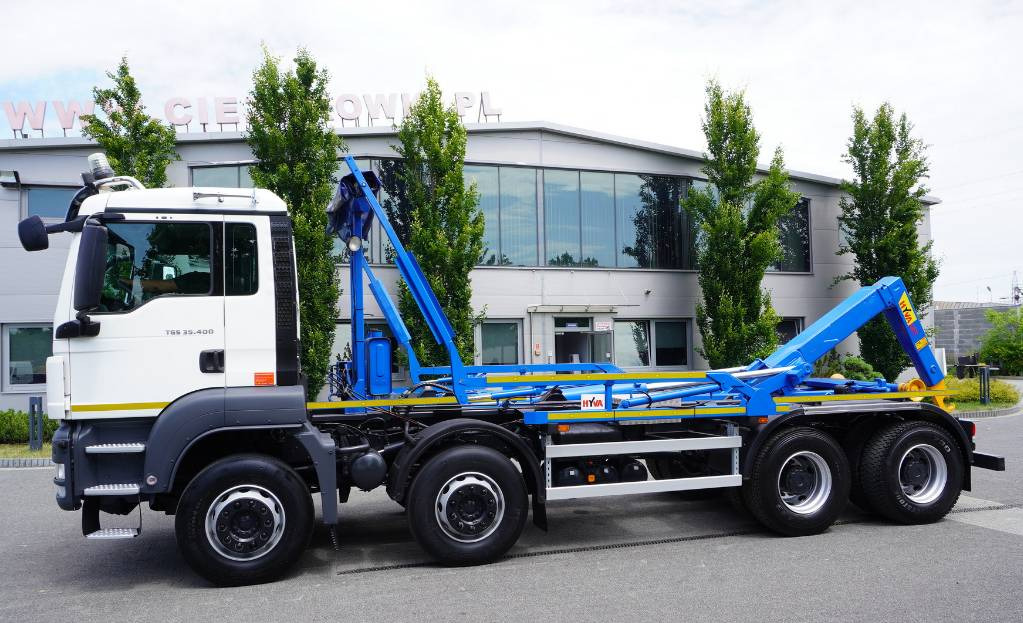 MAN TGS 35.400 8×4 HYVA LIFT 32.56 SE hooklift - משאית הרמת וו: תמונה 2 MAN TGS 35.400 8×4 HYVA LIFT 32.56 SE hooklift - משאית הרמת וו: תמונה 2