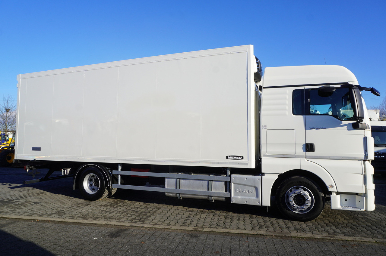 MAN TGX 18.430 E6 / Meyer 19 EPAL refrigerator / Sleeper cab - משאית קירור: תמונה 2 MAN TGX 18.430 E6 / Meyer 19 EPAL refrigerator / Sleeper cab - משאית קירור: תמונה 2