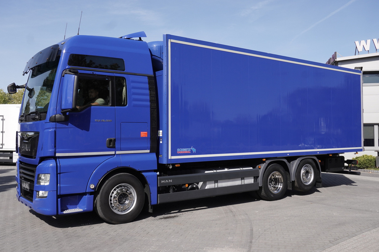MAN TGX 26.500 E6 XXL / Schmitz 19 pallets / Thermoking / steering axle - משאית קירור: תמונה 2 MAN TGX 26.500 E6 XXL / Schmitz 19 pallets / Thermoking / steering axle - משאית קירור: תמונה 2