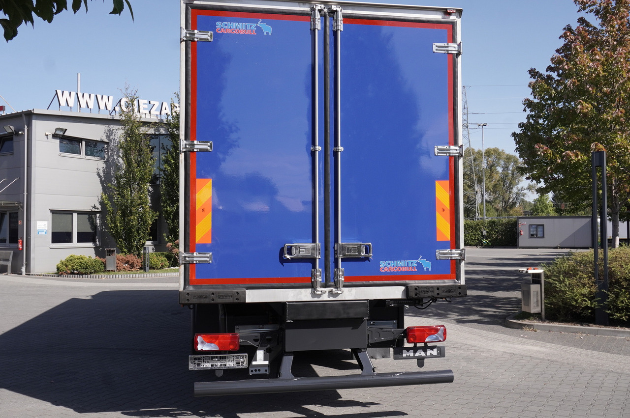 MAN TGX 26.500 E6 XXL / Schmitz 19 pallets / Thermoking / steering axle - משאית קירור: תמונה 4 MAN TGX 26.500 E6 XXL / Schmitz 19 pallets / Thermoking / steering axle - משאית קירור: תמונה 4